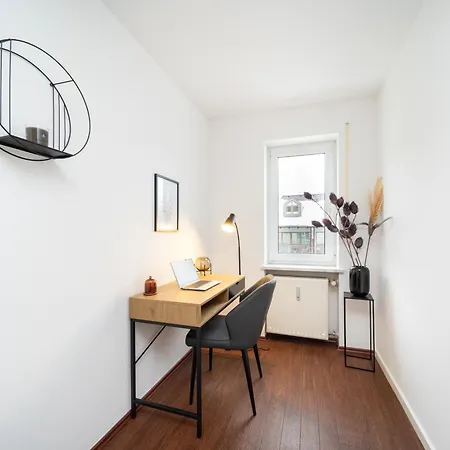 Ladolcevita - 100m2 In Zentraler Lage Apartamento *