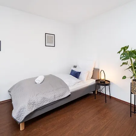 Ladolcevita - 100m2 In Zentraler Lage Apartamento *