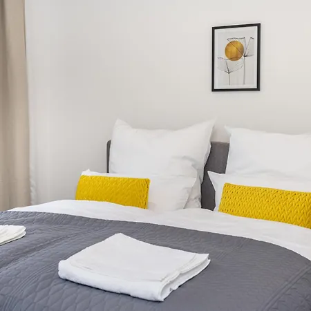 Ladolcevita - 100m2 In Zentraler Lage Apartamento